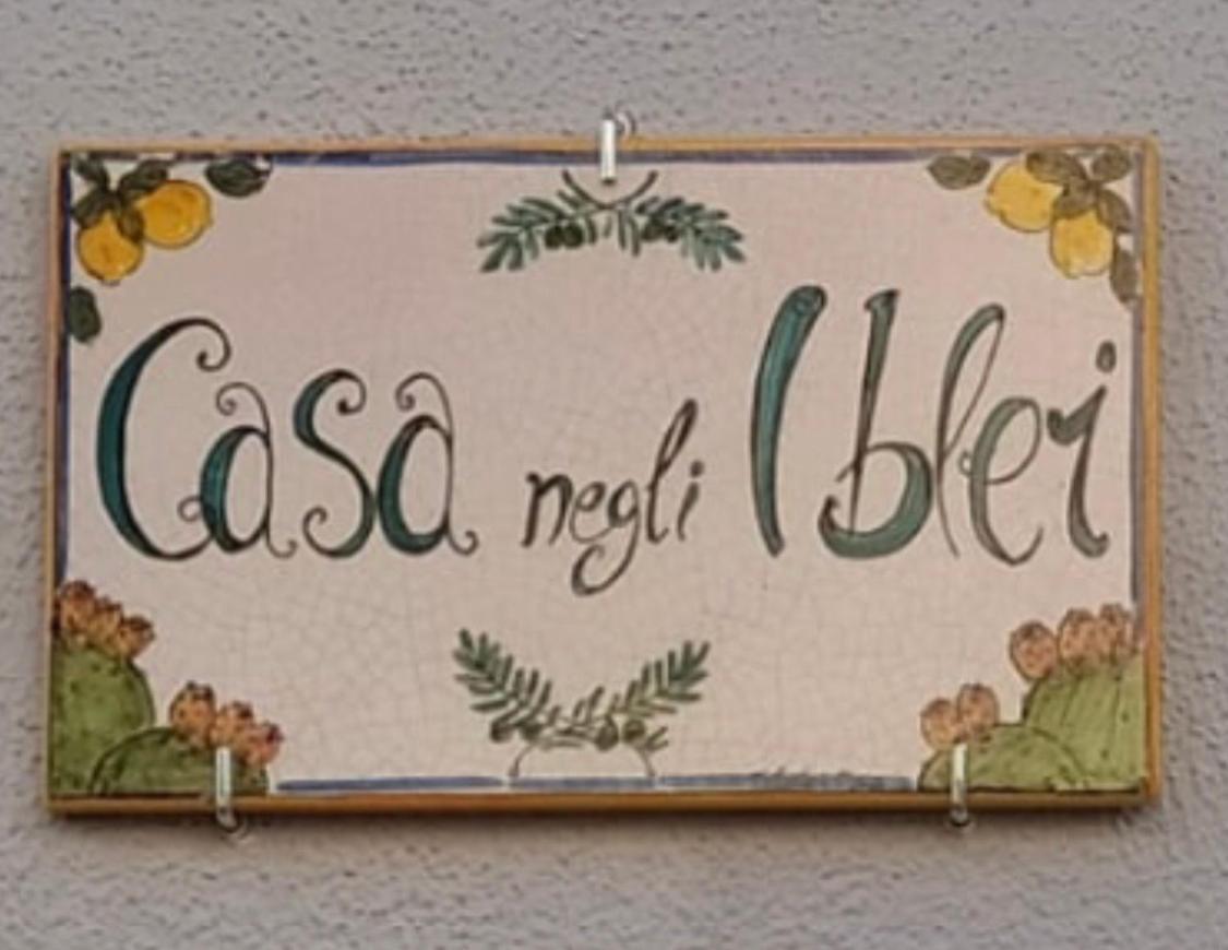 Apartamento Casa Negli Iblei Canicattini Bagni Exterior foto